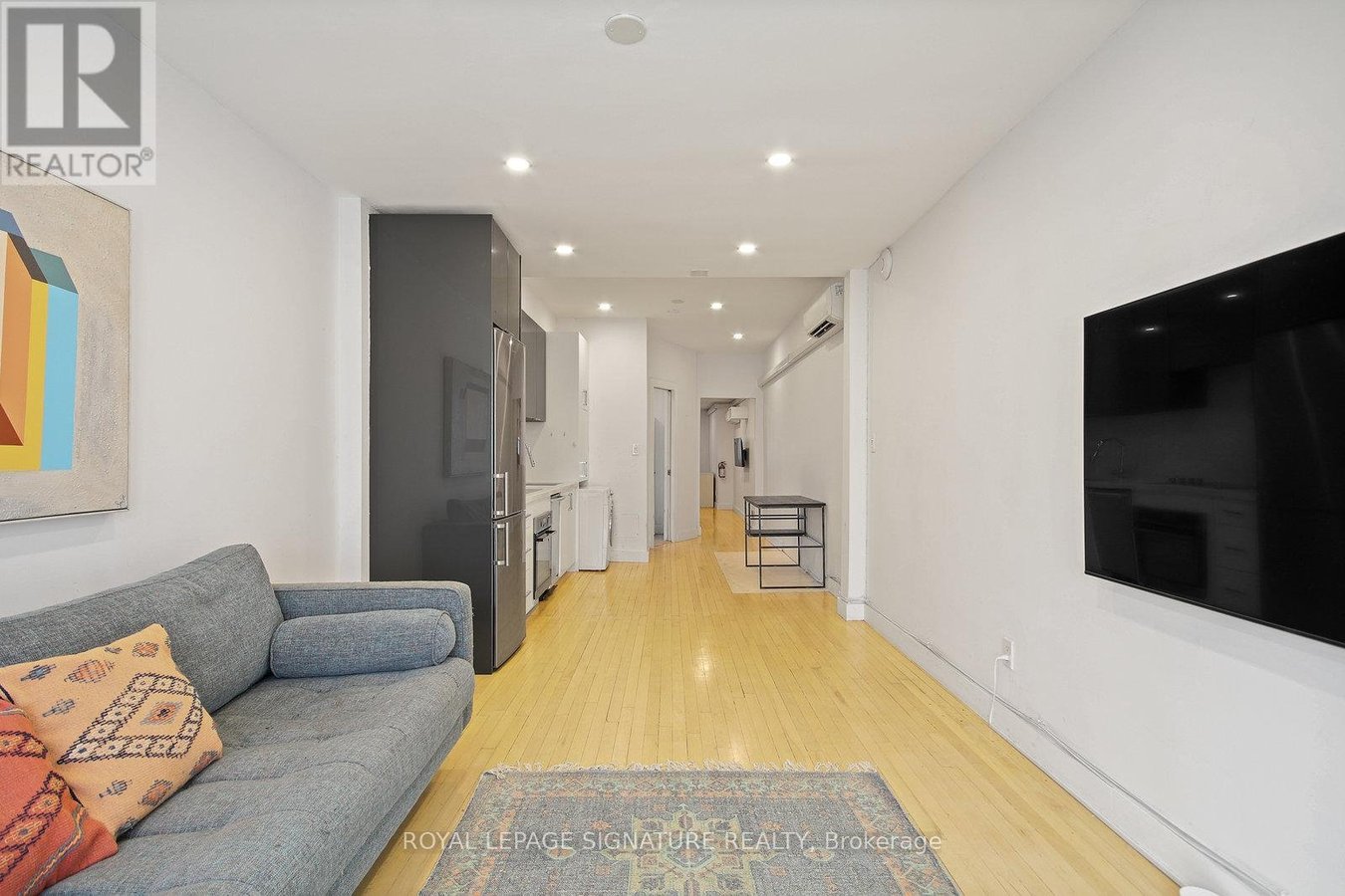UPPER - 1048 QUEEN STREET W - Photo 8
