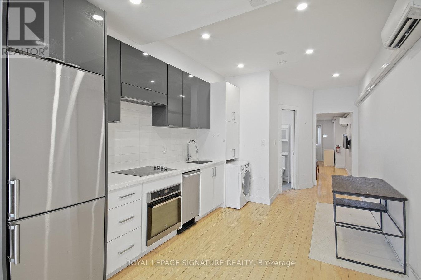 UPPER - 1048 QUEEN STREET W - Photo 10