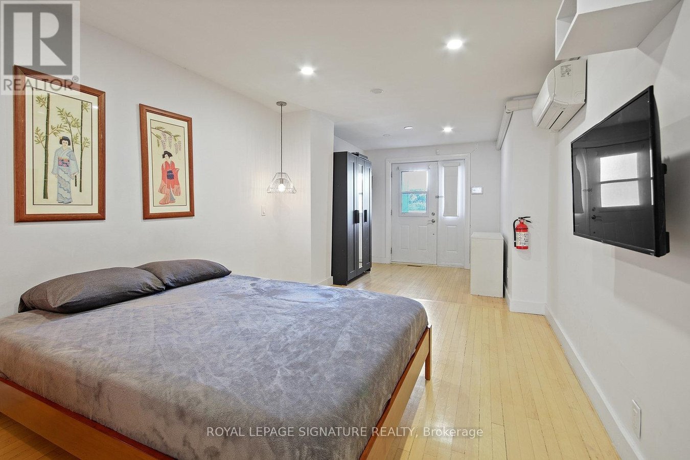 UPPER - 1048 QUEEN STREET W - Photo 13