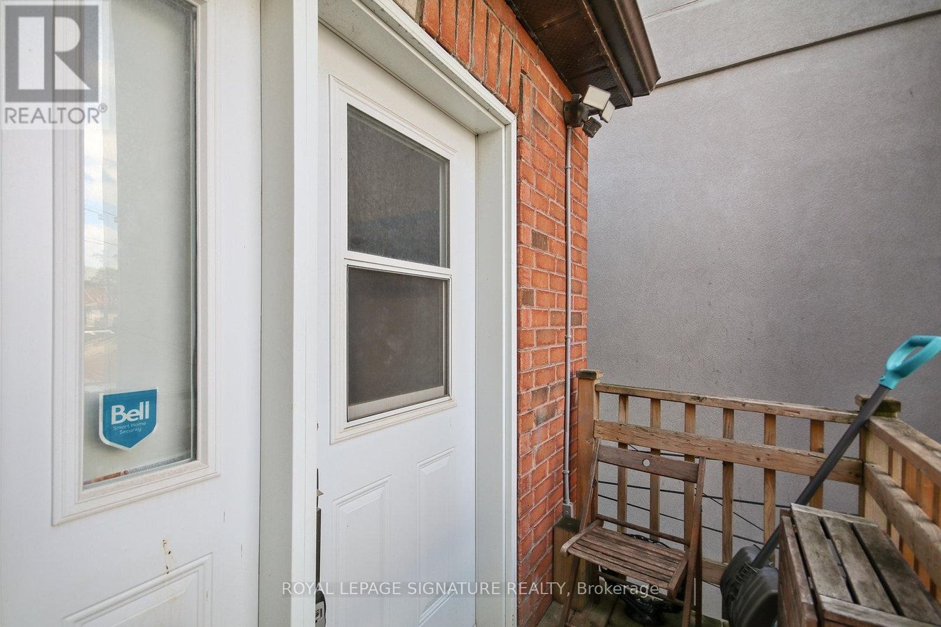 UPPER - 1048 QUEEN STREET W - Photo 21