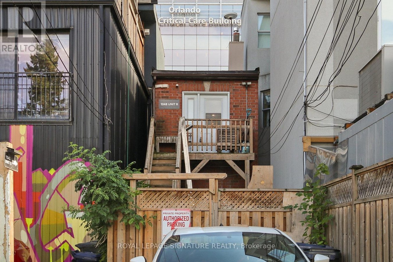 UPPER - 1048 QUEEN STREET W - Photo 23