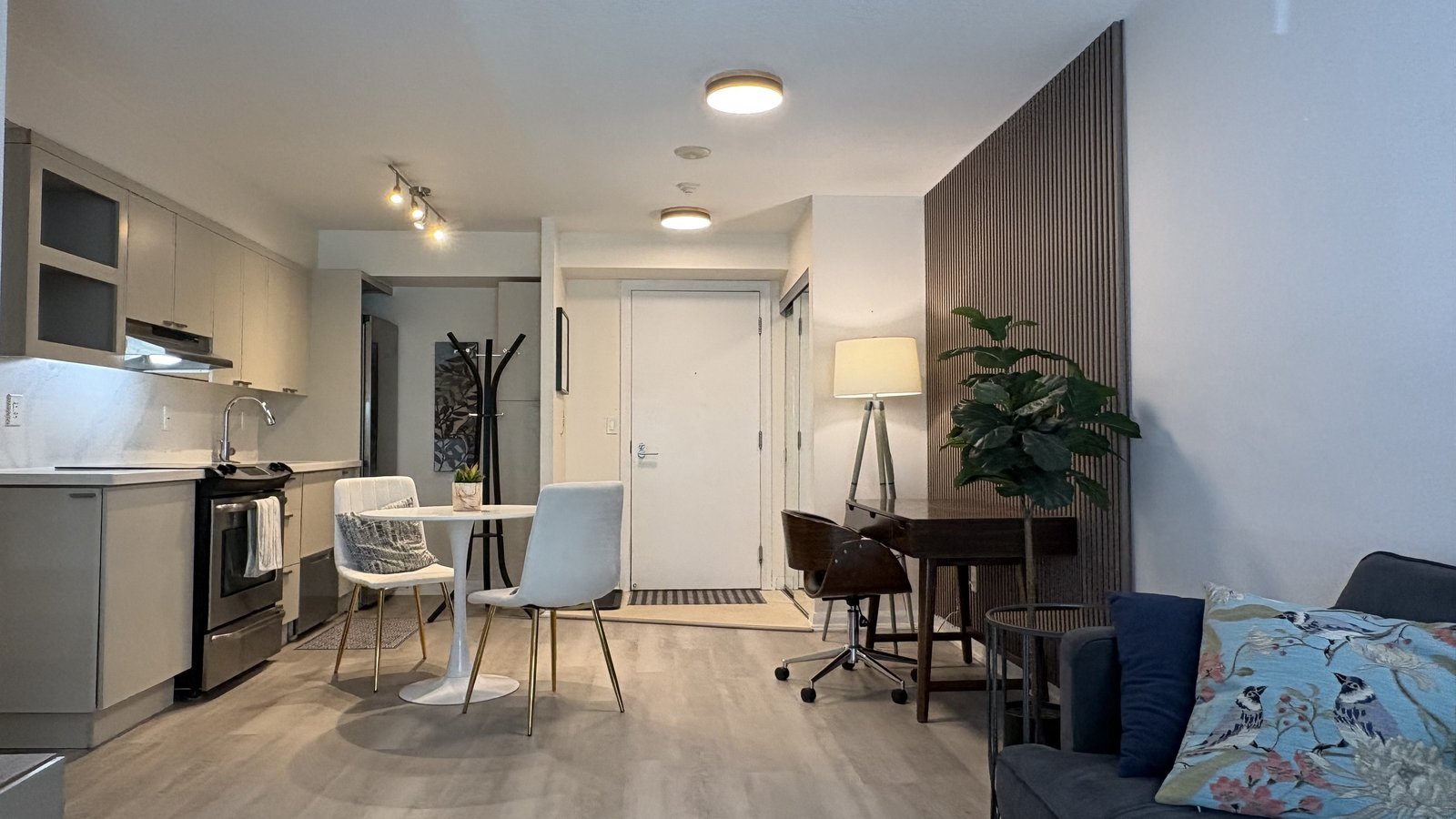 111 Elizabeth Street - Photo 3
