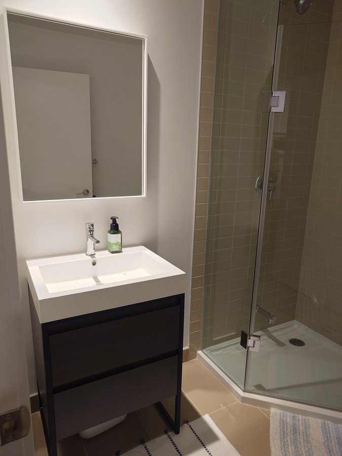 150 Logan Avenue - Photo 4
