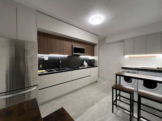 Rusholme Park Crescent - Photo 3