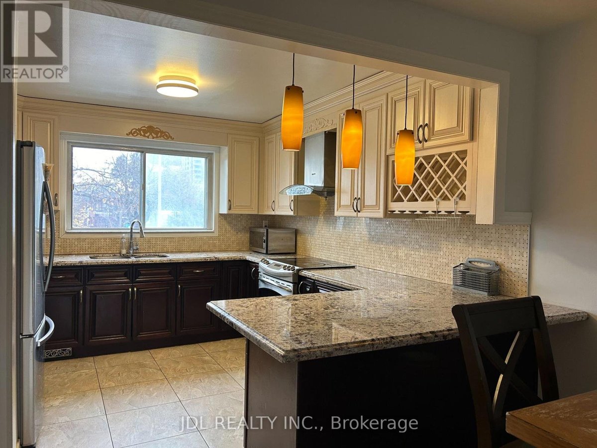 135 CORINTHIAN BLVD BOULEVARD - Photo 6