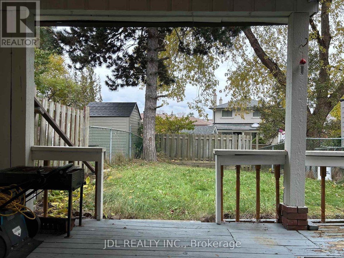 135 CORINTHIAN BLVD BOULEVARD - Photo 20