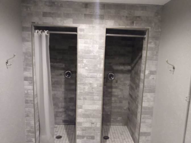 Duplex Avenue - Photo 8