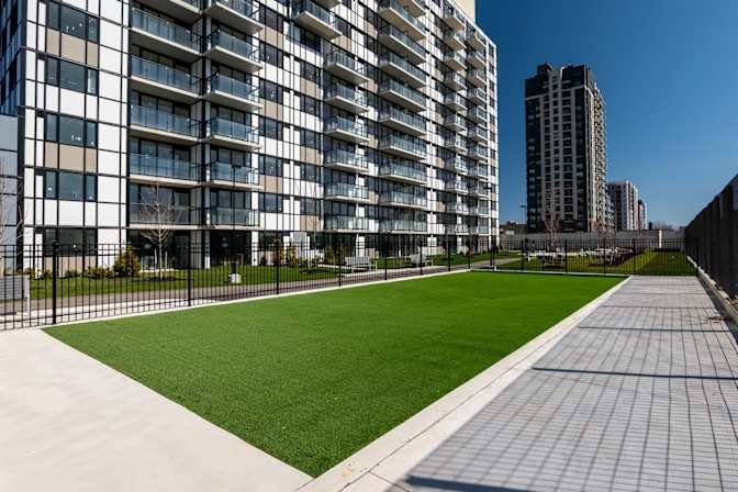 Lansdowne Avenue - Photo 15