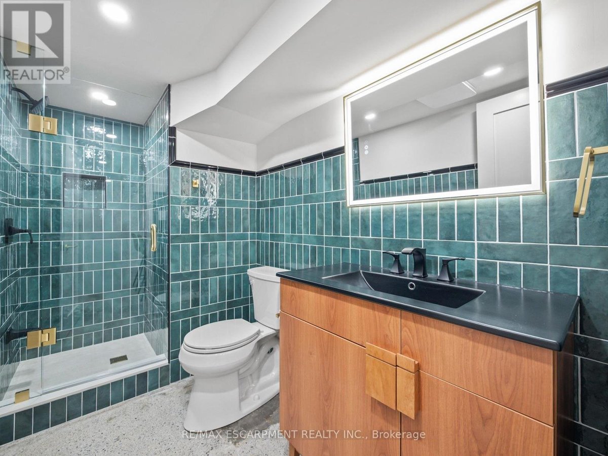 4 - 46 O'HARA AVENUE - Photo 3