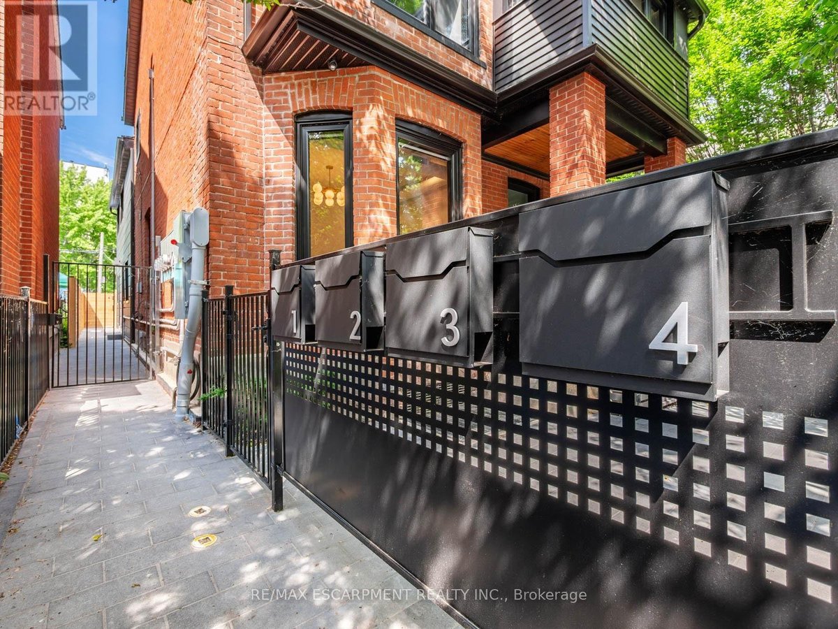 4 - 46 O'HARA AVENUE - Photo 9