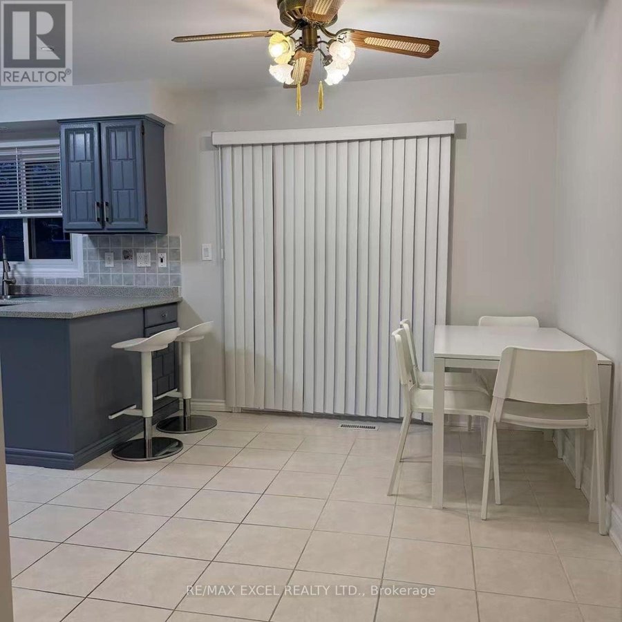 UPPER - 63 HORNSHILL DRIVE - Photo 3