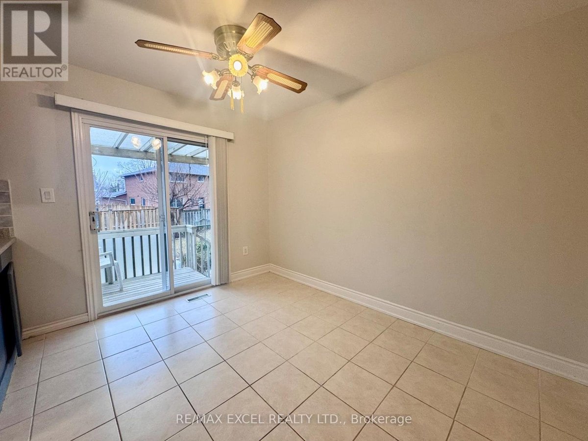 UPPER - 63 HORNSHILL DRIVE - Photo 11