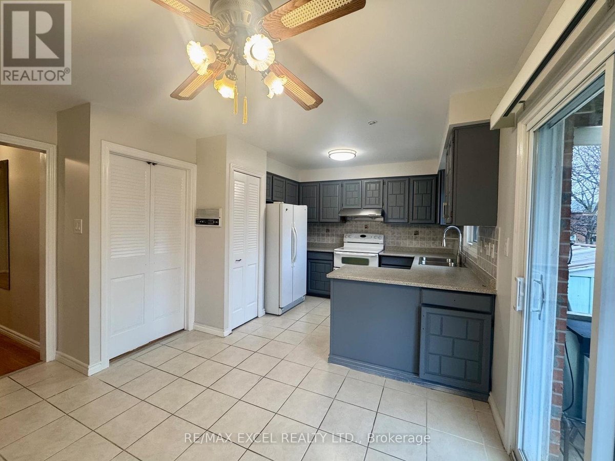 UPPER - 63 HORNSHILL DRIVE - Photo 12