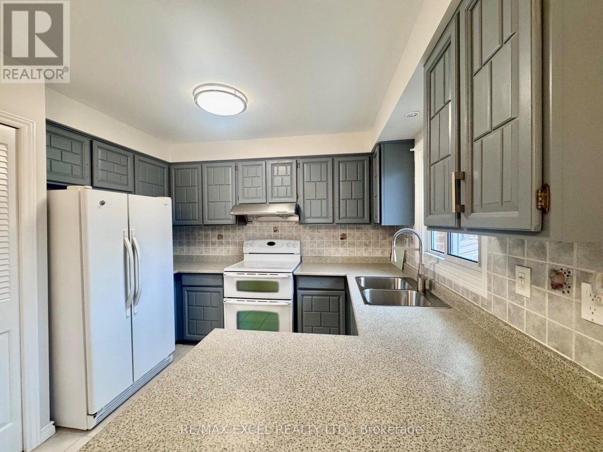 UPPER - 63 HORNSHILL DRIVE - Photo 14