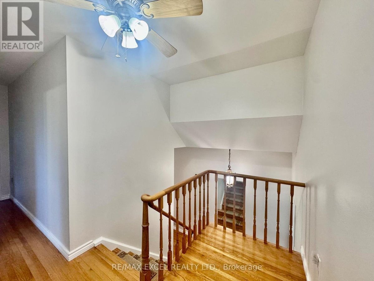 UPPER - 63 HORNSHILL DRIVE - Photo 17