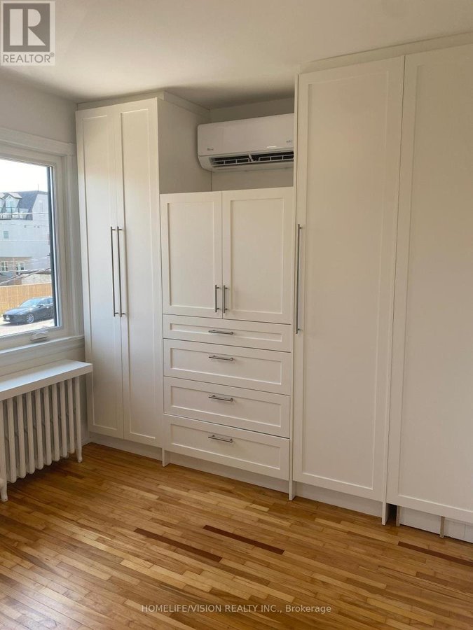 UPPER - 2448 GERRARD STREET E - Photo 8