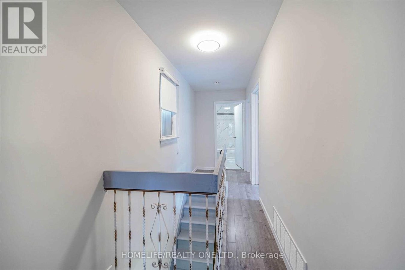 UPPER - 104 BENSON AVENUE - Photo 7