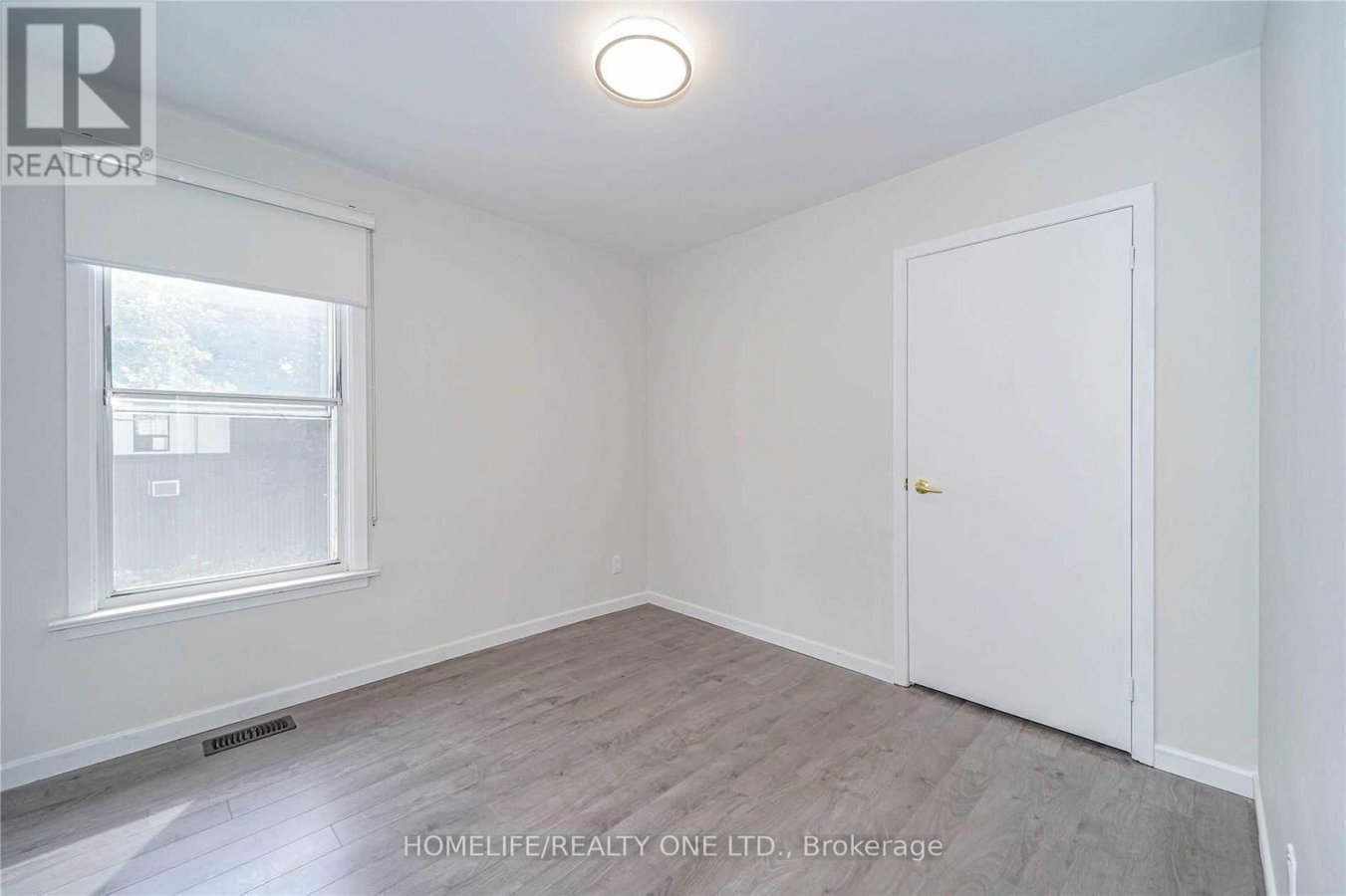 UPPER - 104 BENSON AVENUE - Photo 13