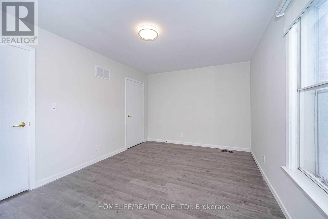 UPPER - 104 BENSON AVENUE - Photo 19