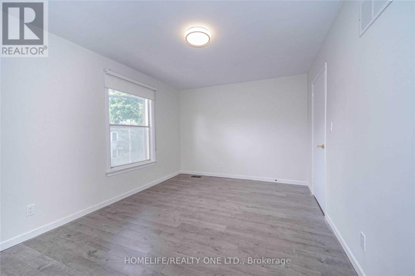 UPPER - 104 BENSON AVENUE - Photo 21