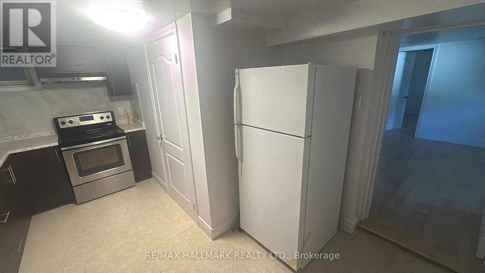 209 PLEASANT AVENUE - Photo 6