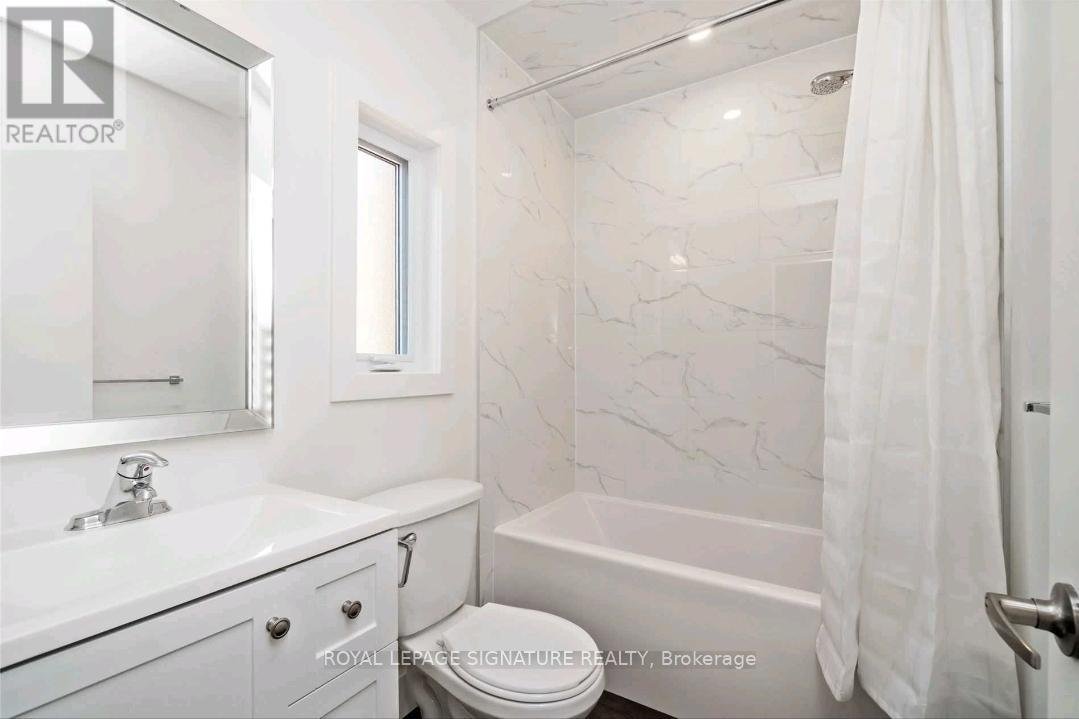 UPPER - 532 RICHMOND STREET W - Photo 6
