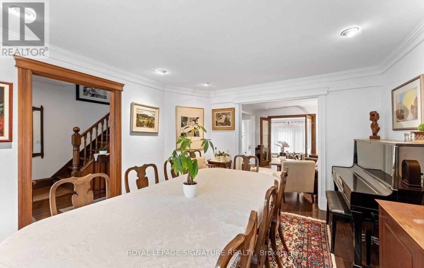 24 MANN AVENUE - Photo 10