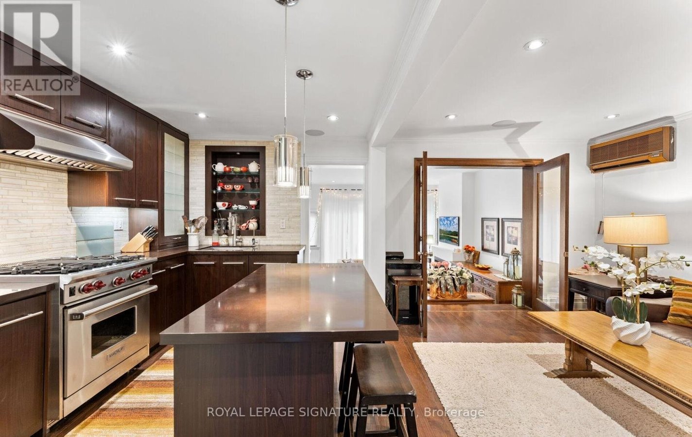 24 MANN AVENUE - Photo 11