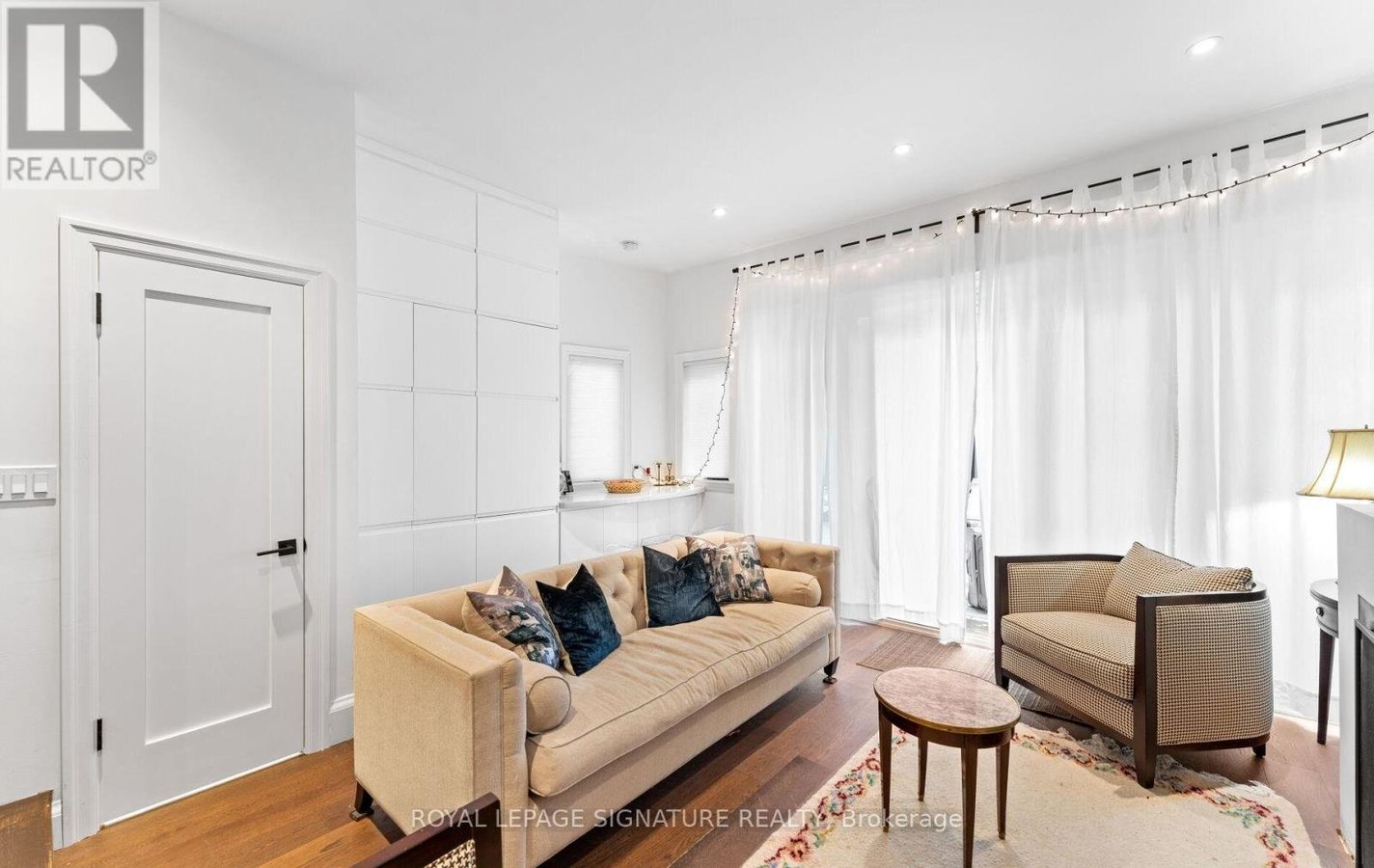 24 MANN AVENUE - Photo 19