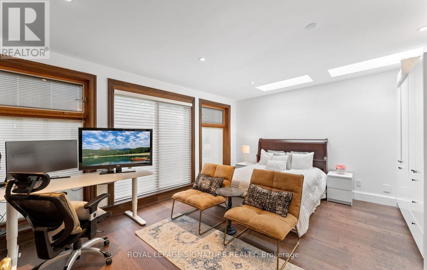 24 MANN AVENUE - Photo 31