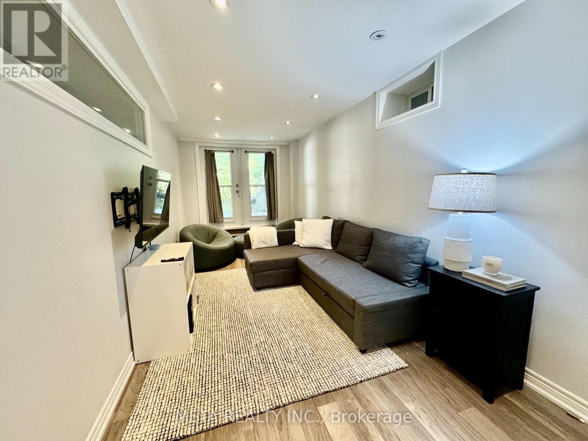 103 KENNEDY AVENUE - Photo 32