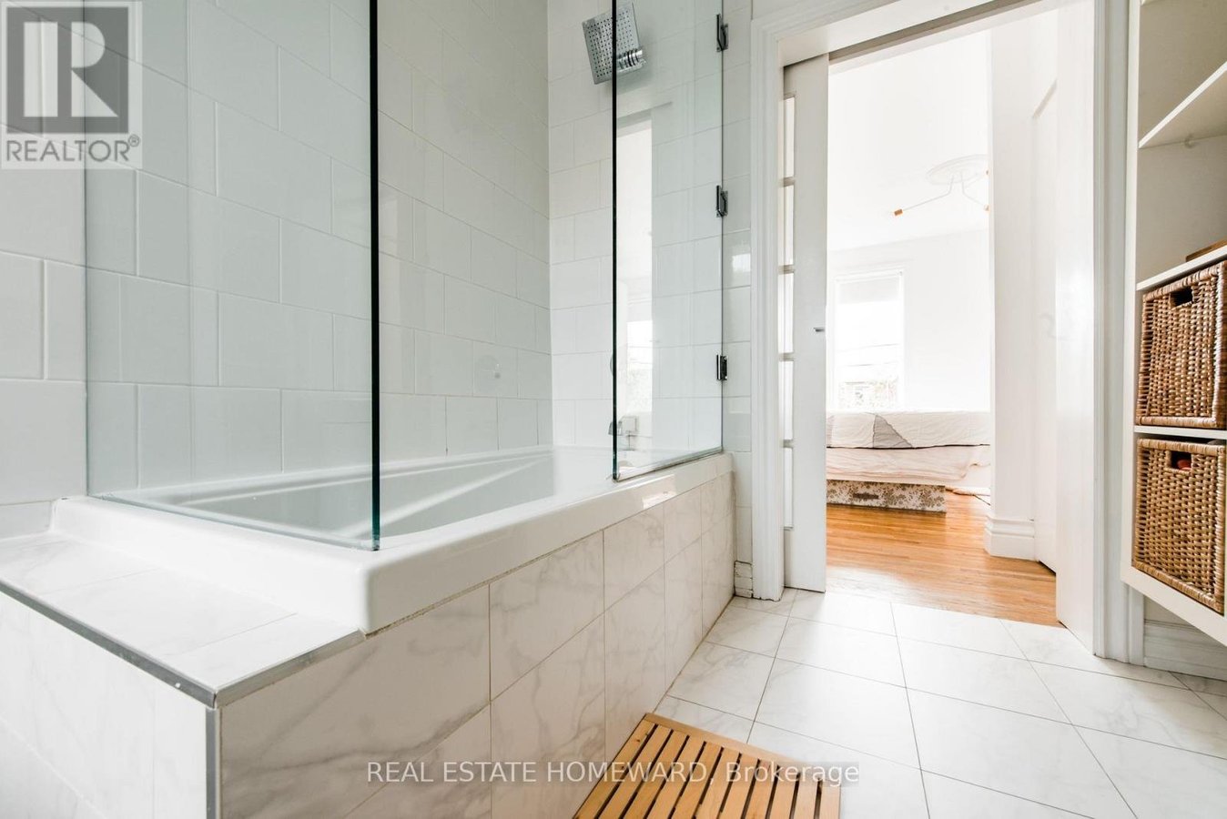 77 CLAREMONT STREET - Photo 34