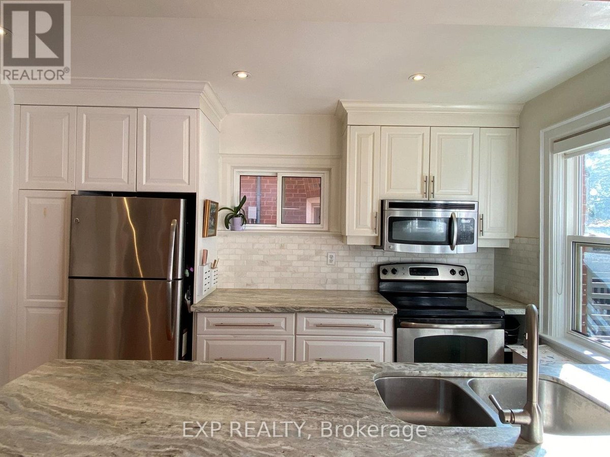 54 LATIMER AVENUE - Photo 11