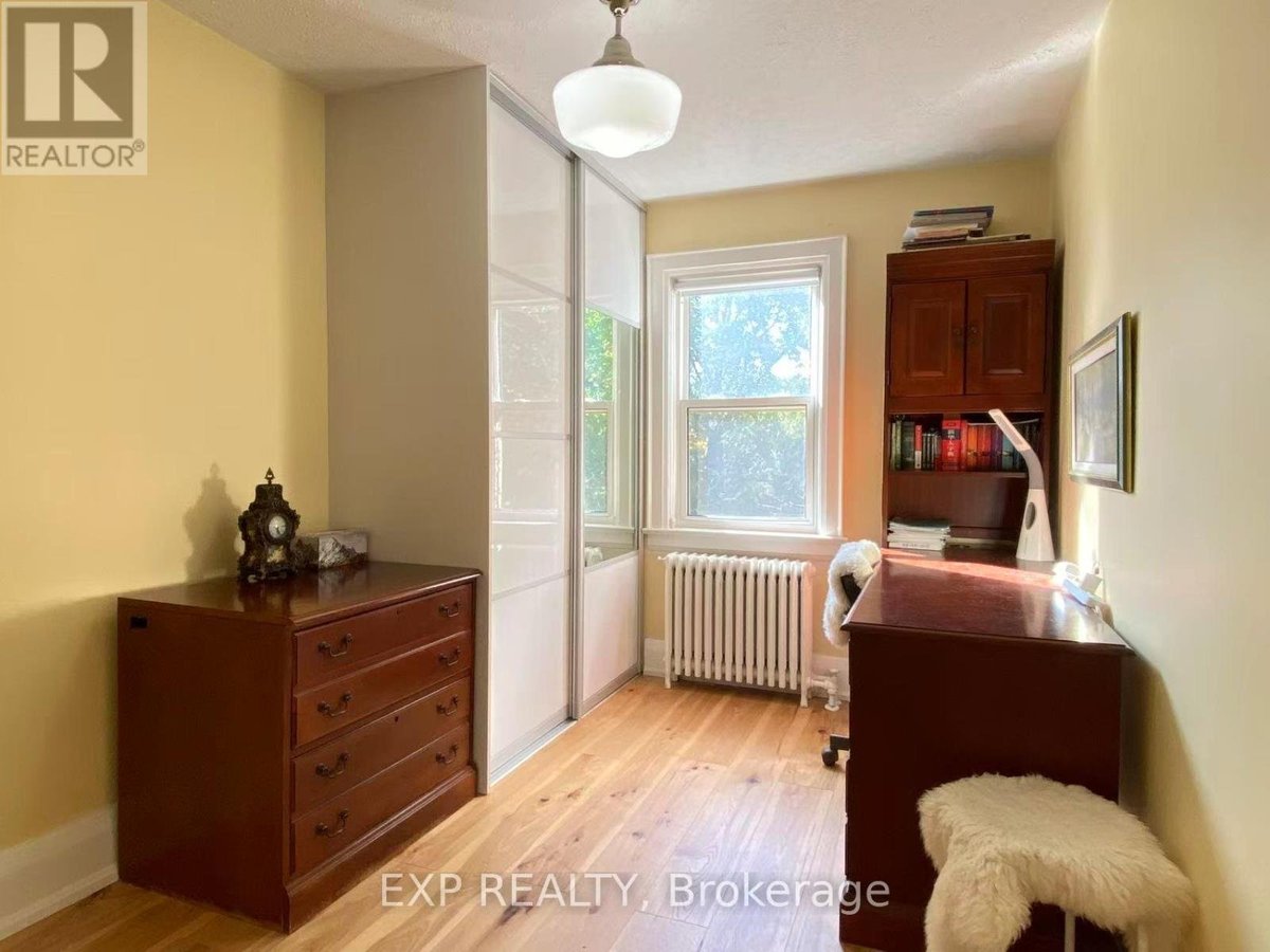 54 LATIMER AVENUE - Photo 15