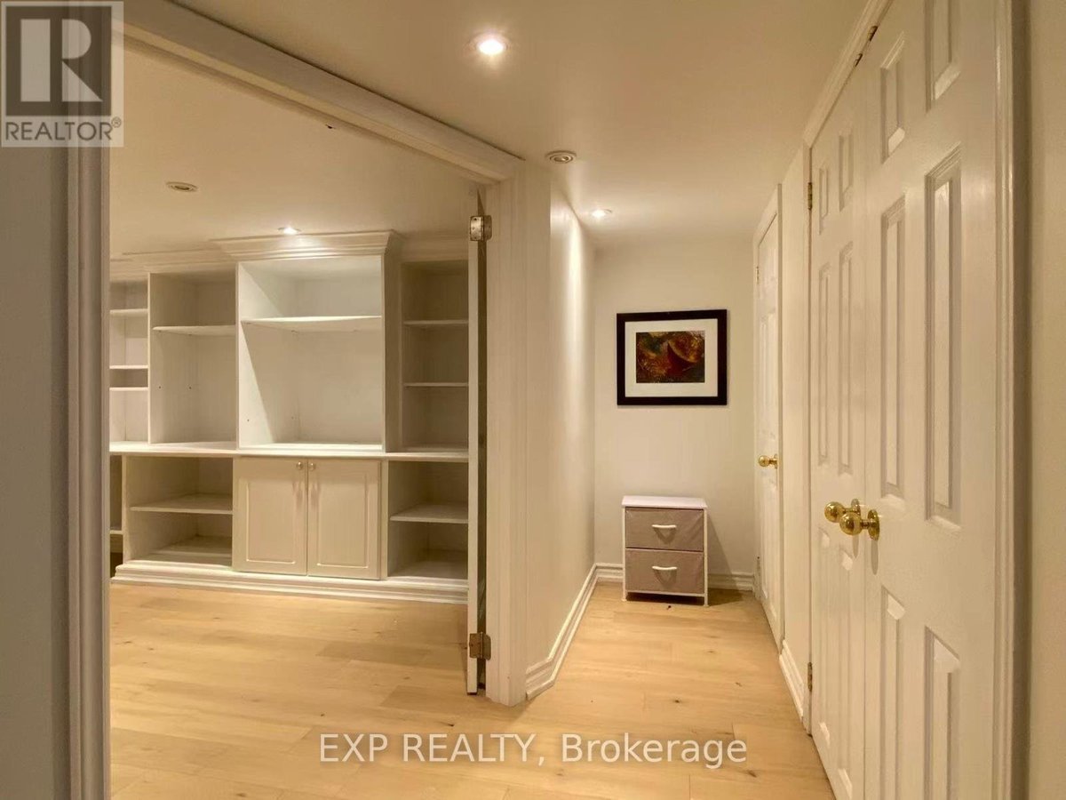 54 LATIMER AVENUE - Photo 21
