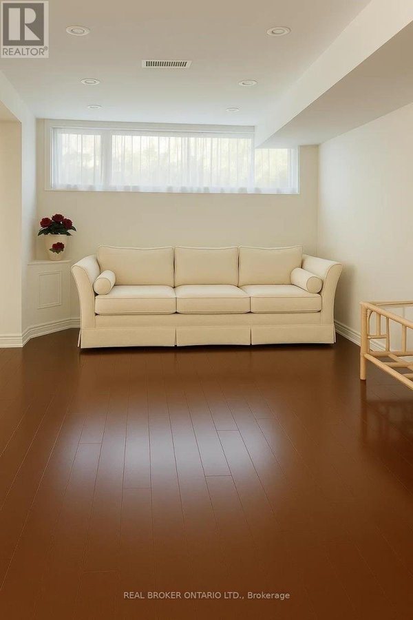 95 PORCHESTER DRIVE - Photo 9