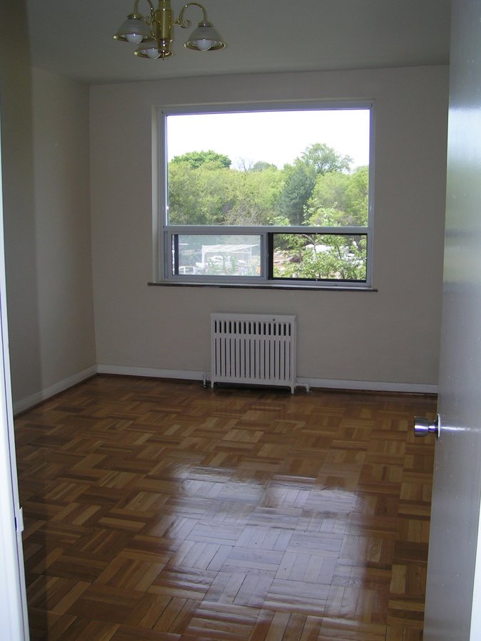 65 Keewatin Avenue - Photo 6