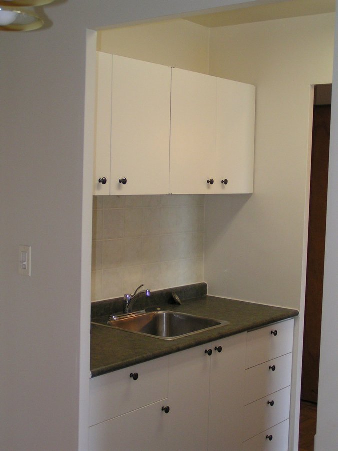 65 Keewatin Avenue - Photo 9