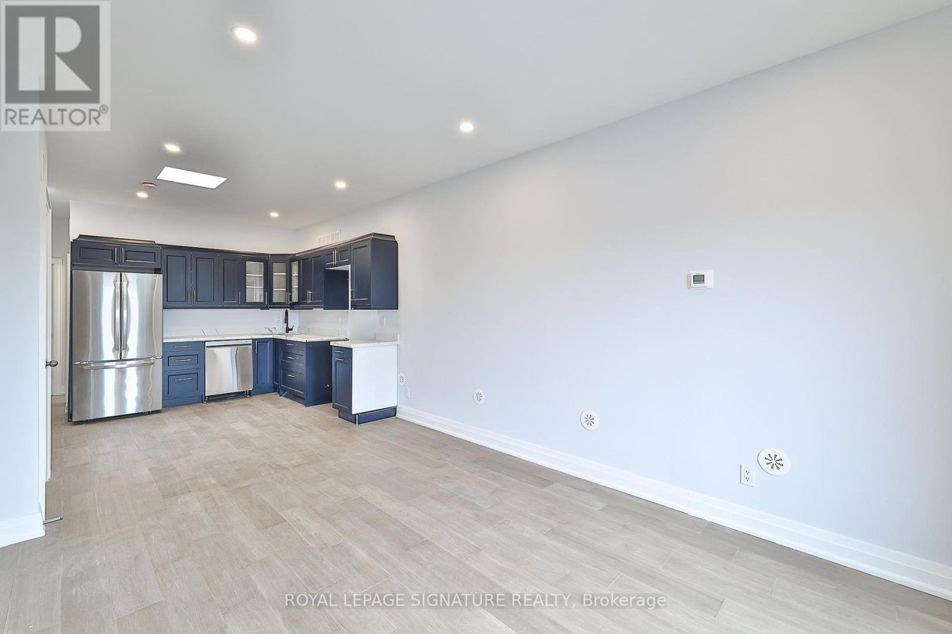 THIRD - 60 BELVIDERE AVENUE - Photo 2