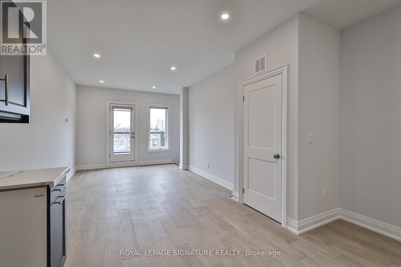 THIRD - 60 BELVIDERE AVENUE - Photo 14