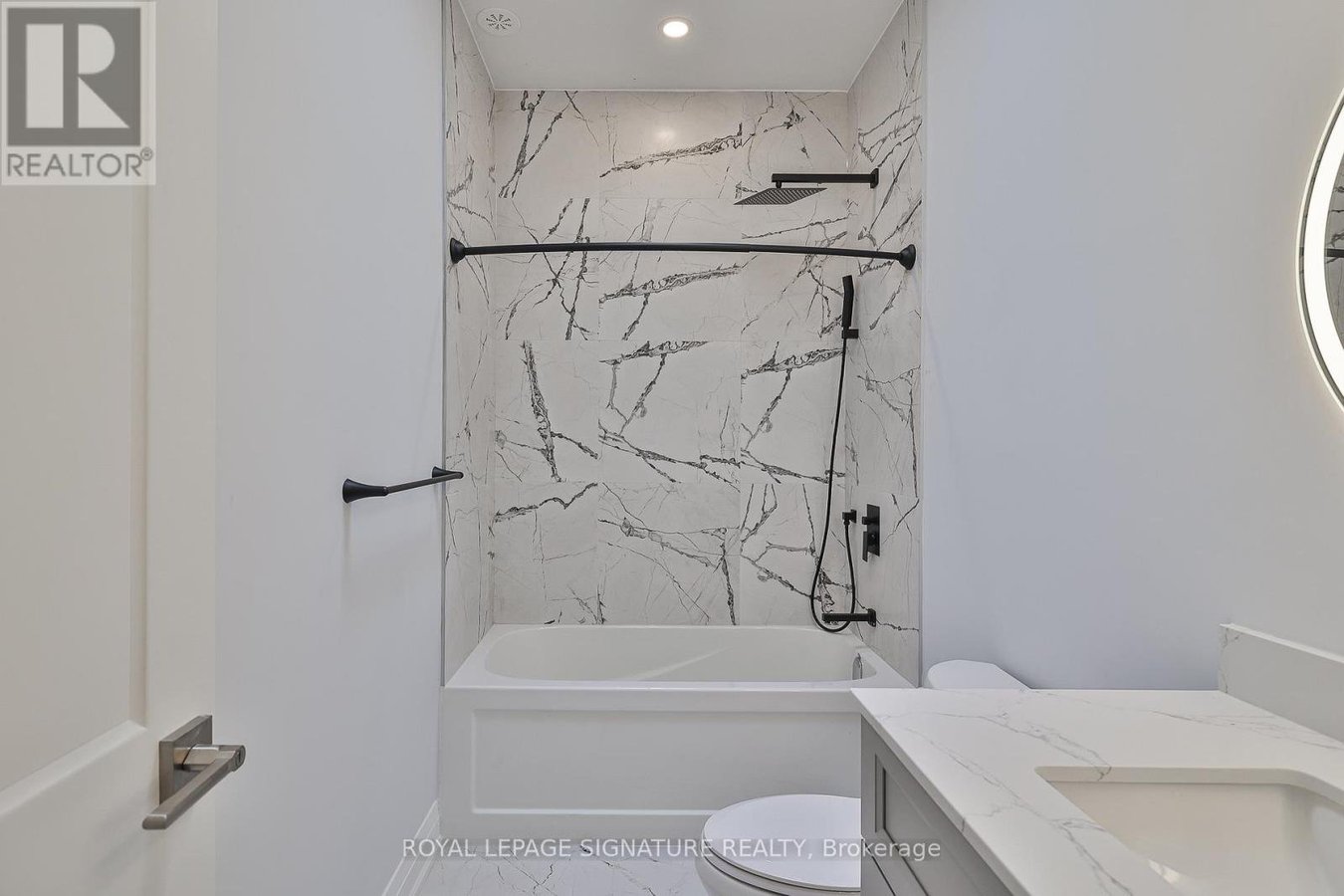 THIRD - 60 BELVIDERE AVENUE - Photo 22