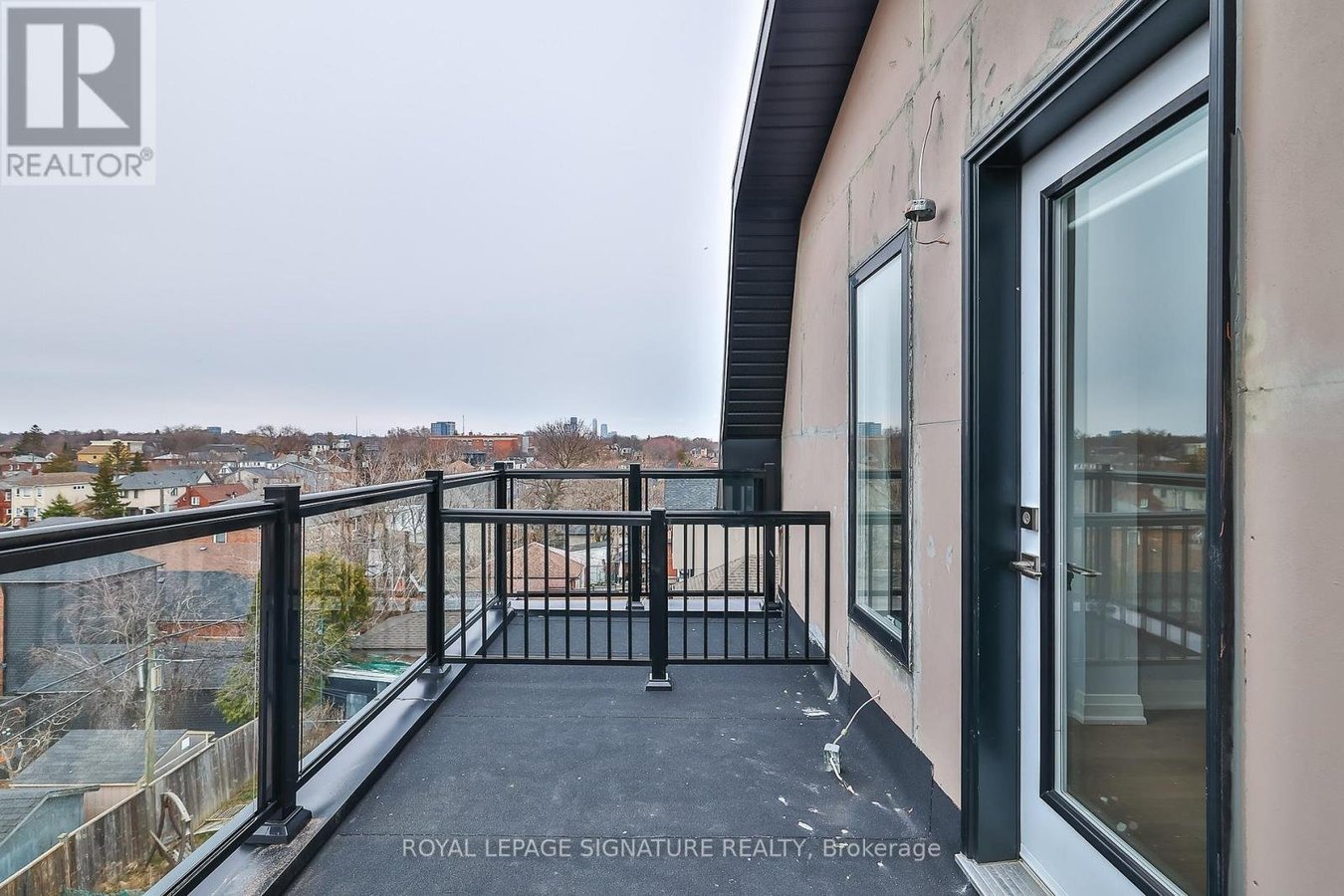 THIRD - 60 BELVIDERE AVENUE - Photo 25