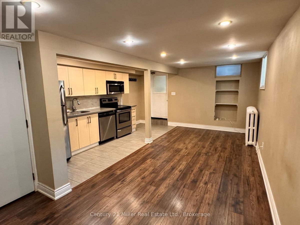 457 ANNETTE STREET - Photo 2