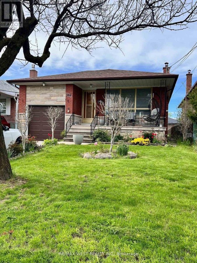MAIN FLR - 382 MAPLE LEAF DRIVE - Photo 1