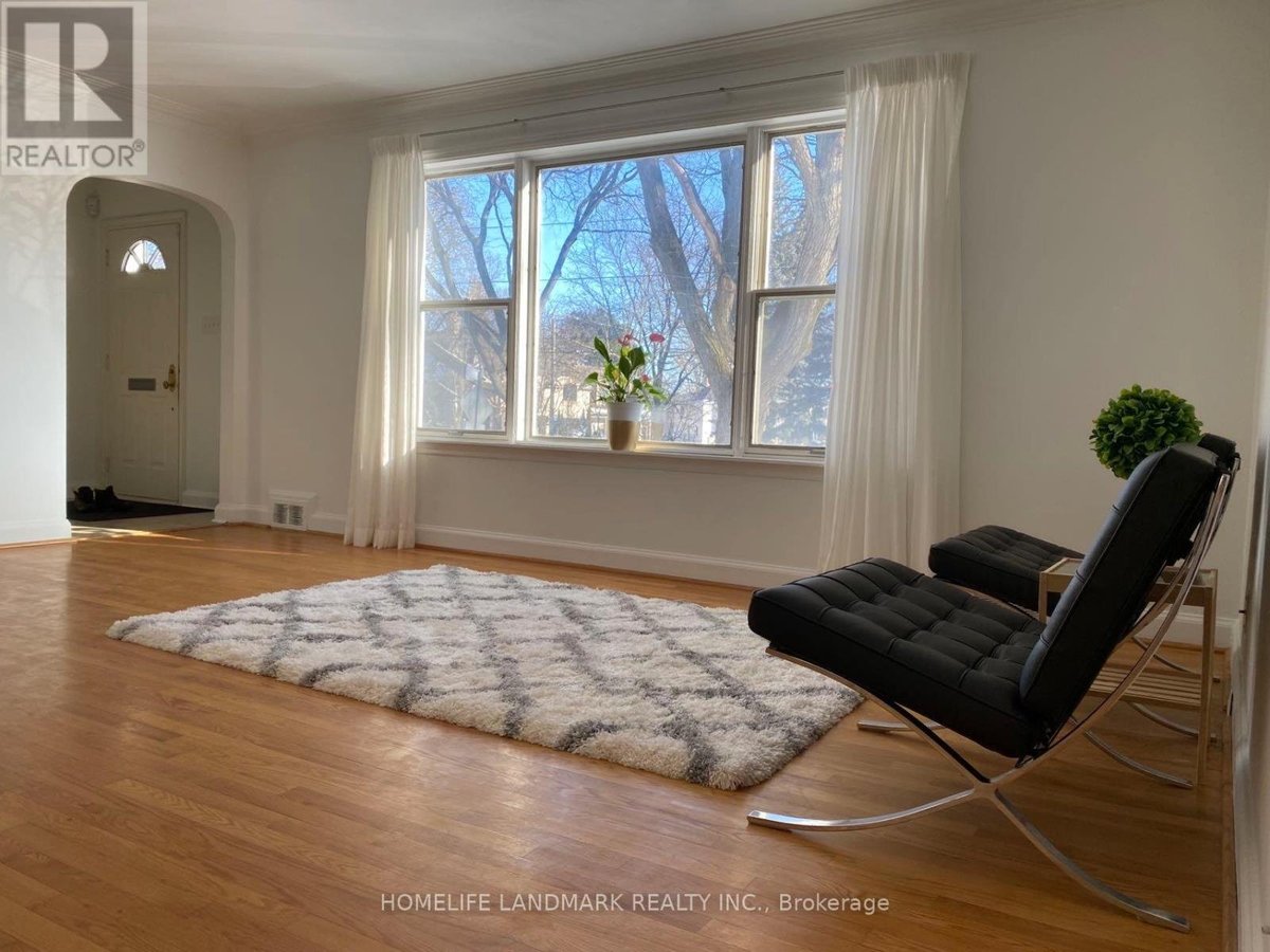 64 MILDENHALL ROAD - Photo 1