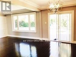 557 THE KINGSWAY - Photo 4