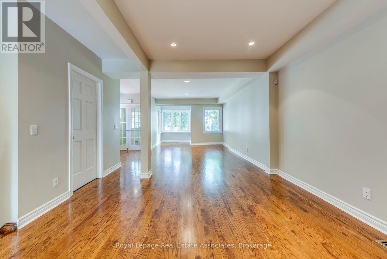 123 MELROSE AVENUE - Photo 11