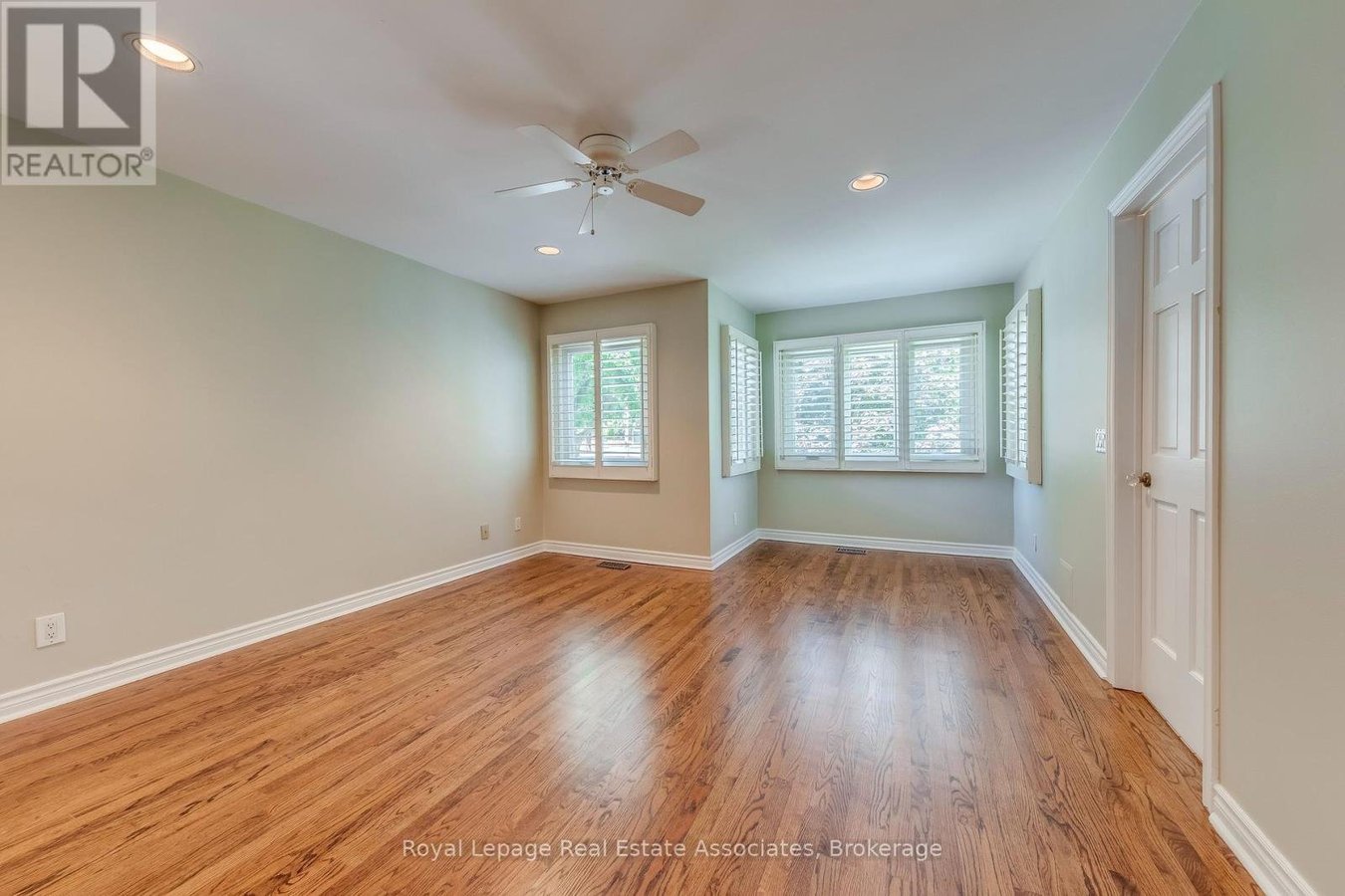 123 MELROSE AVENUE - Photo 28