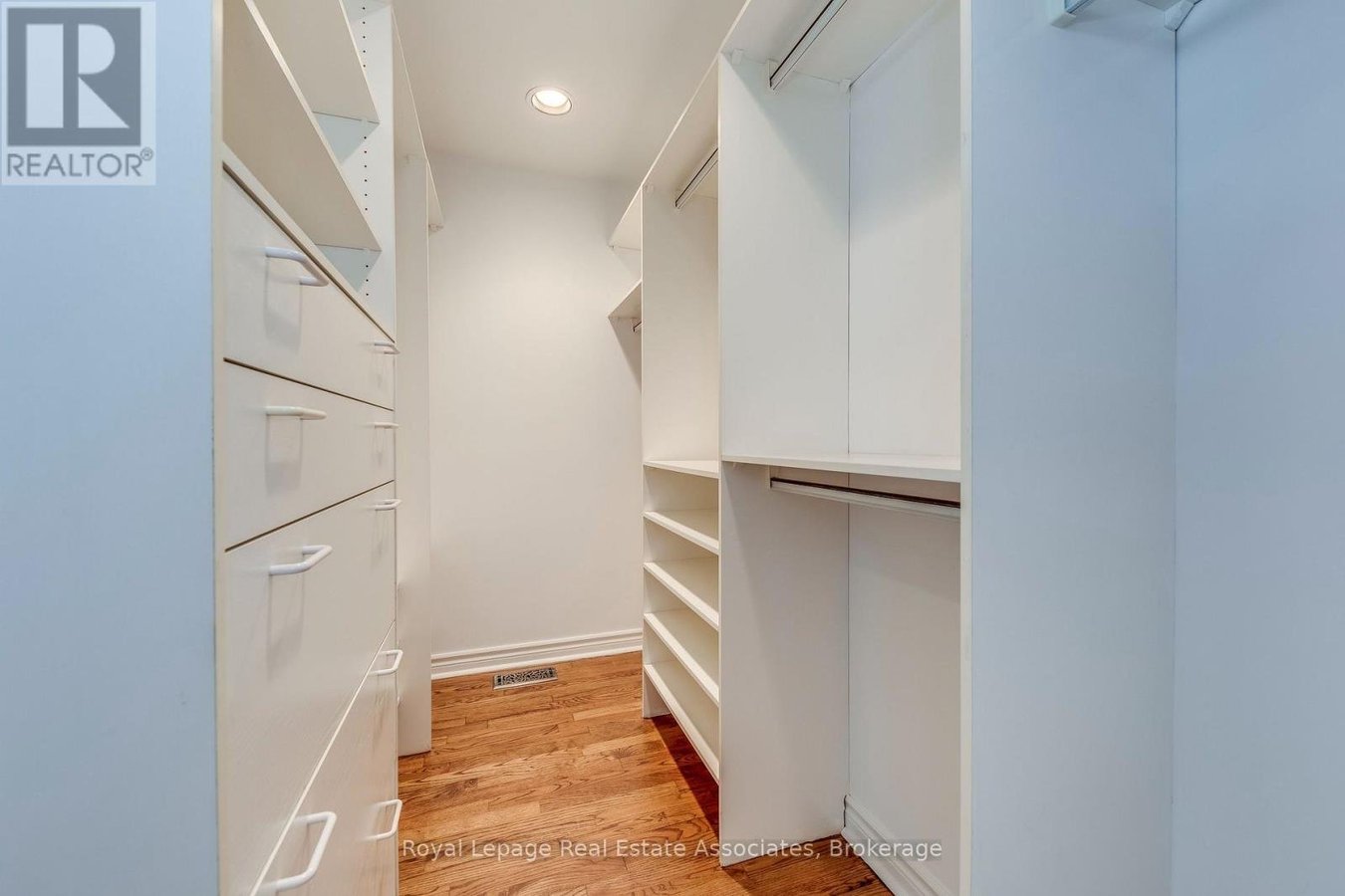 123 MELROSE AVENUE - Photo 29