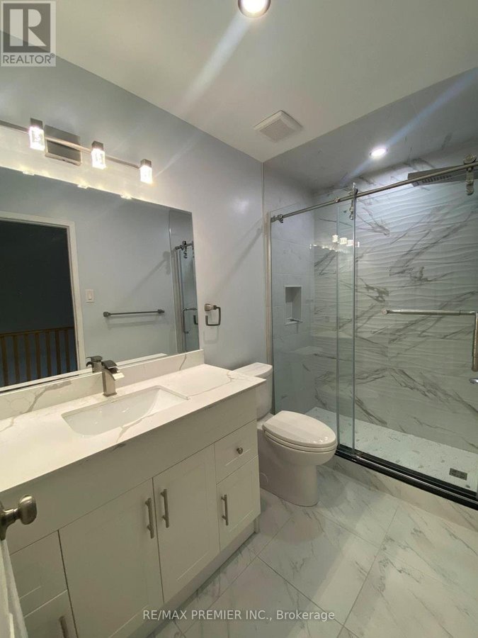UPPER - 1524 DUPONT STREET - Photo 2